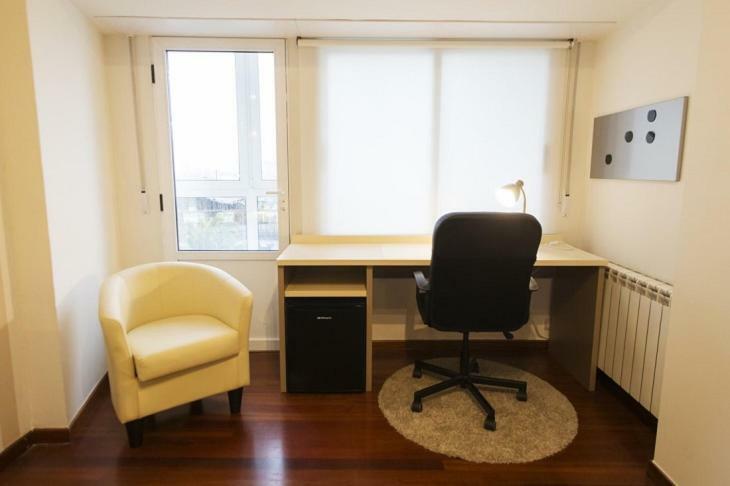 Residencia Compostela Bed & Breakfast ซานติอาโก เด กอมโปสเตลา ภายนอก รูปภาพ